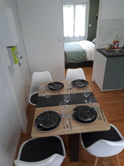 T2 Jacky Ic. /Moto / Circuit 24H / Oasis /Antares Apartment Le Mans Bagian luar foto